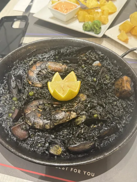 Barcelona Food Recommendation: Micu Maku