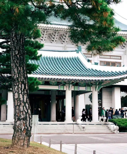 Discover the Hidden Charm of Seoul's Blue House 🌟