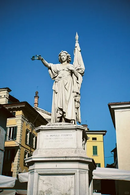 🇮🇹 Day Trip from Milan | Exploring Brescia