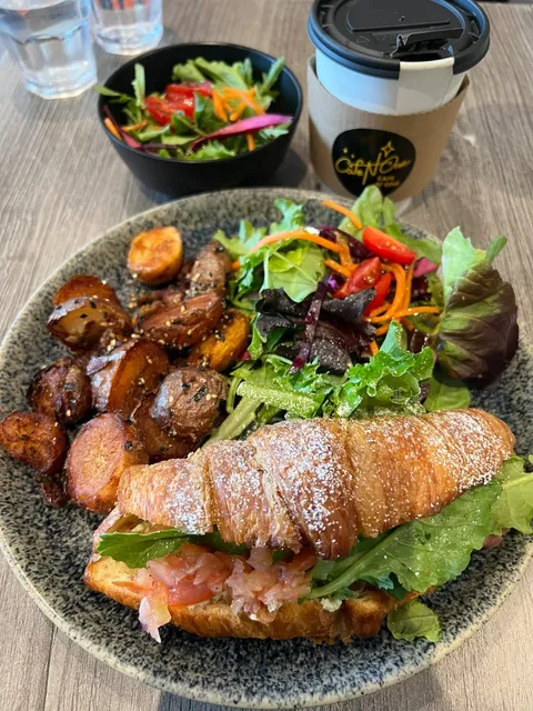 Toronto brunch--Cafe N One