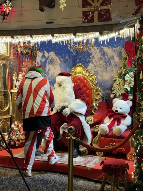 The Tuileries Christmas Market Took Me Back to My Childhood