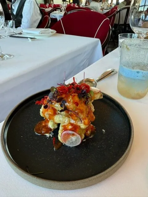 Delicious Food & A Stunning Setting! 🌆