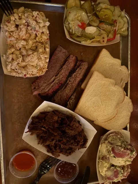 🔥 A Flavorful Feast at Green Street Smoked Meats in Chicago! 🍖🌟