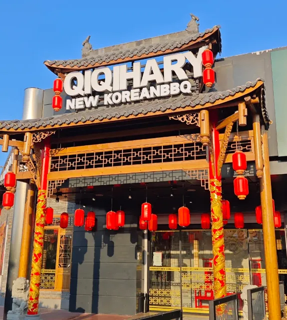 Exploring Valencia QIQIHARY NEW KOREAN BBQ
