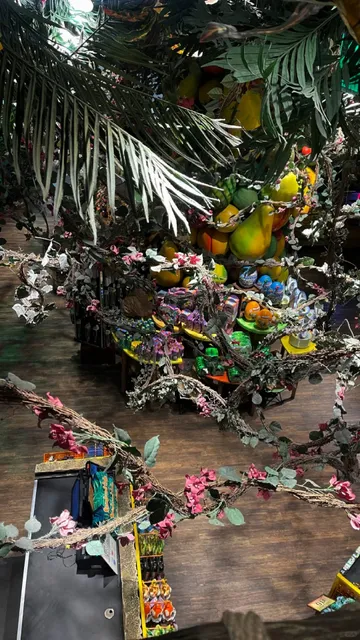 ☕ Las Vegas Rainforest Cafe 🍽️