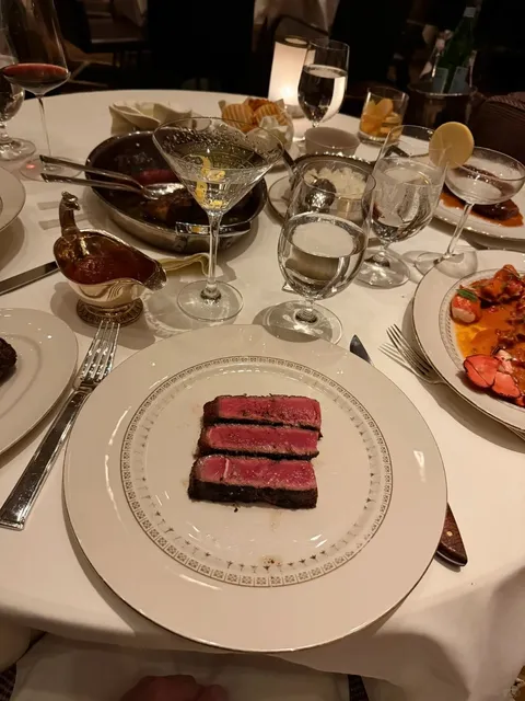 New York Dining Exploration | A Delightful Meal at The Grill