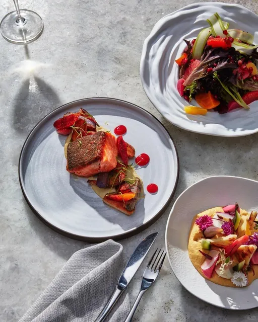 ⛷️ Skiing + Dining: Unwind with Delicious Food on Aspen Mountain 🍽️