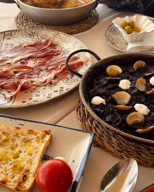 Tossa | ¡Qué banquete tan delicioso!