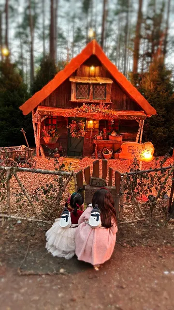 Lapland Santa Claus Village is No Doubt the UK's Christmas Pinnacle 🎅