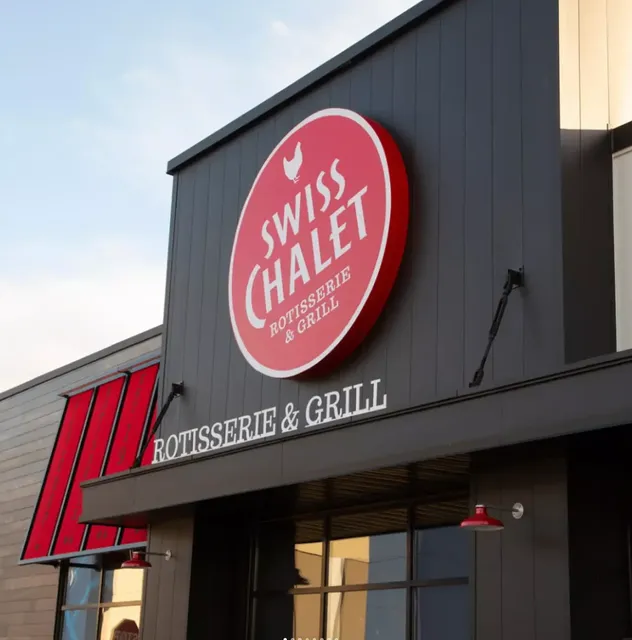 What to Eat When You First Arrive in Toronto? 