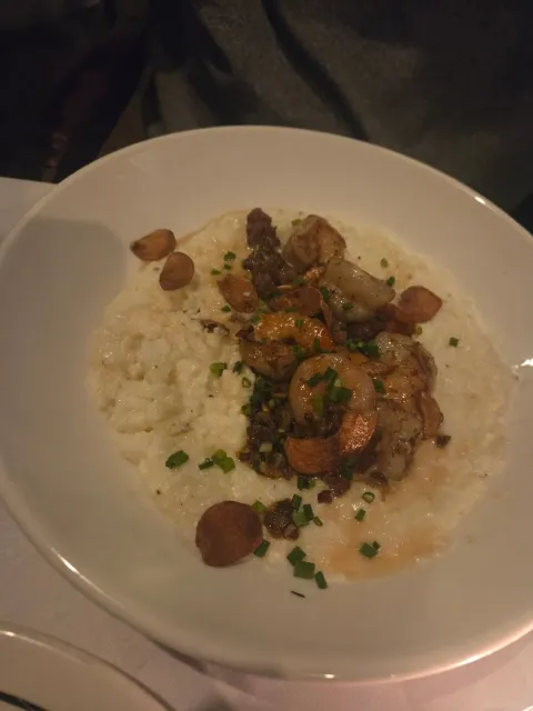 Truly an Impressive Place! 🌟🍽️