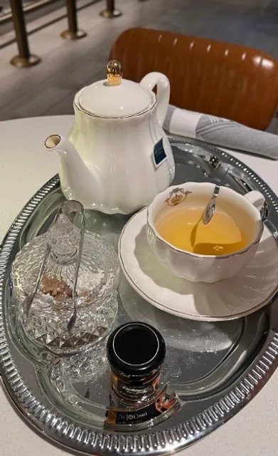 A Noonday Break at City Plaza!