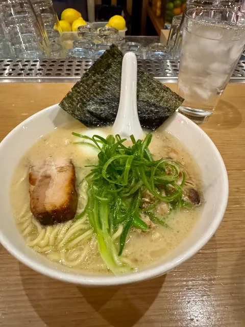 🚗 Las Vegas Pit Stop: A West Coast Road Trip Diary