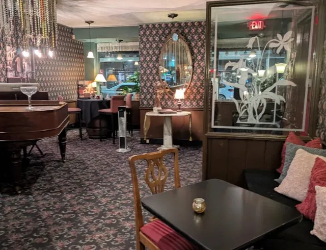  Guarino's Restaurant | Cleveland's Oldest Italian Culinary Treasure