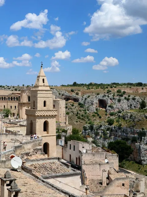 🇮🇹 Southern Italy Without a Car: Bari Day Trips Guide