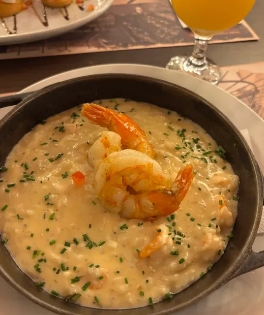 São Paulo 🇧🇷 Surroundings | Restaurants in Guaruja