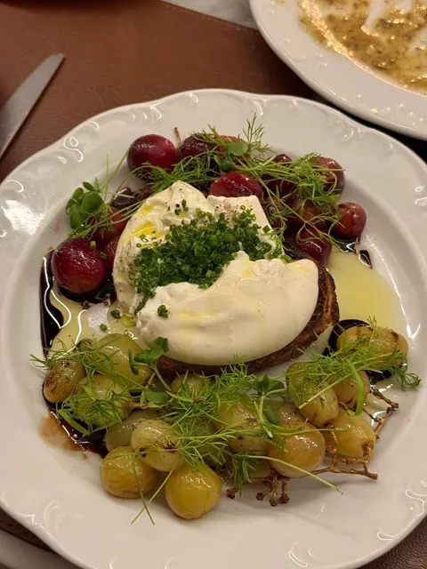 🇨🇦 Michelin-Recommended Giulietta: Flawless Seasonal Menu Alert! ✨🍝