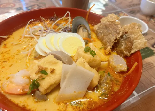 Calgary's Hidden Gem | Mamak Dang Malaysian Fusion Cuisine Review