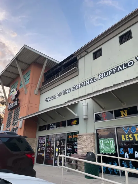 San Antonio | Anchor Bar Wings + Trivia Night