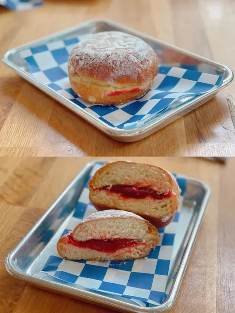 Philadelphia | Authentic Portuguese Egg Tarts