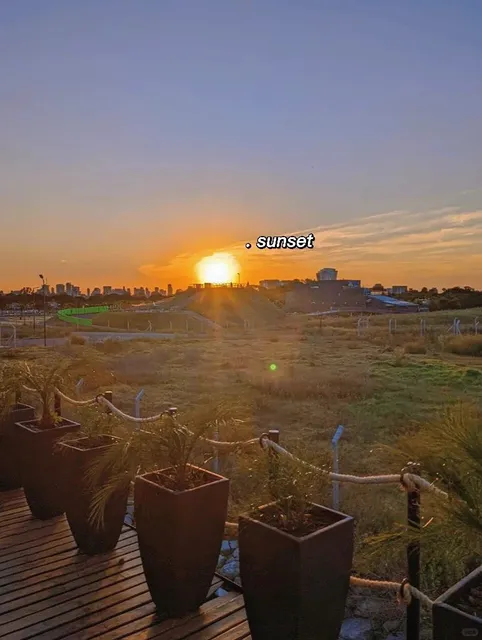 Buenos Aires | Garibaldi: Dinner with a Sunset View! ✨​​