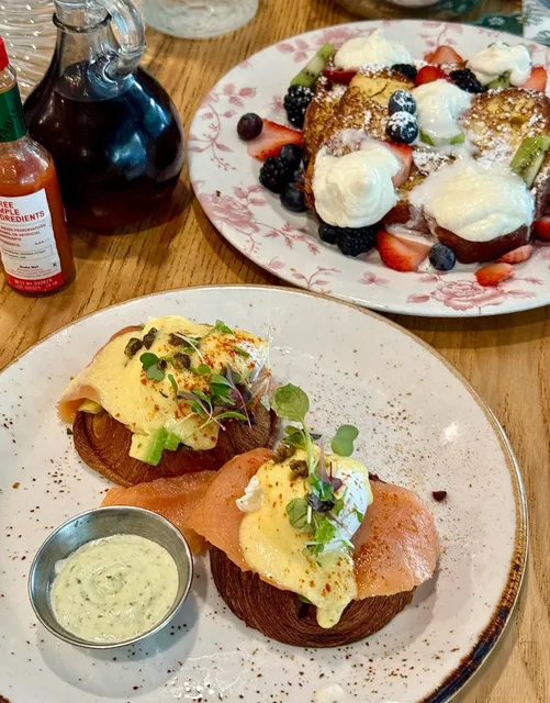 ​​Miami Brunch & Cuban Feasts | A Foodie’s Dream​​ 🌴🍳