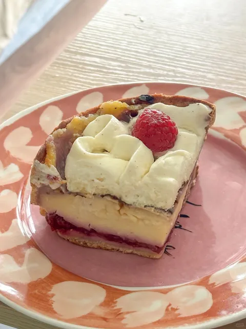 🍮 New in Toronto! Went Two Days in a Row for Their Special Flan Tarts