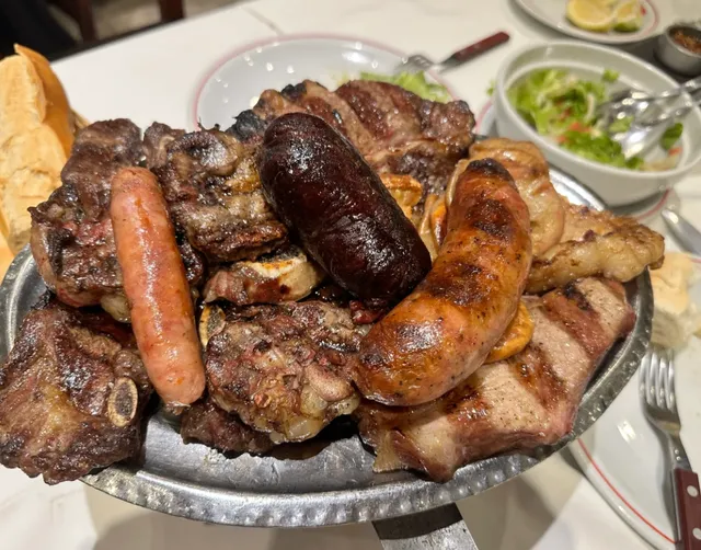 Buenos Aires Restaurant  | La Estancia  A Mediocre Parrilla Experience