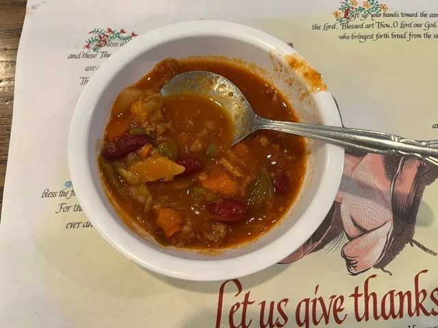 🇺🇸 $17 Amish Lunch Buffet: Simple, Tasty & Homely Comfort Food 🍲