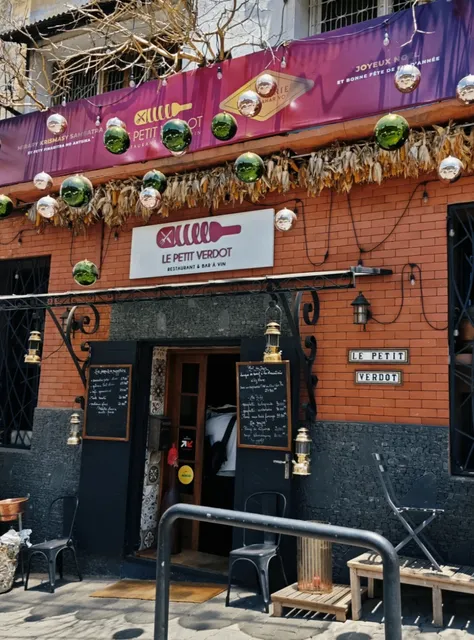 🍷 French Cuisine in Madagascar｜Le Petit Verdot Review