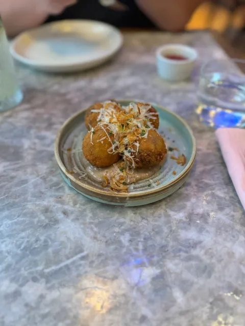 🍽️ Delicious Food & Amazing Service! 🌟