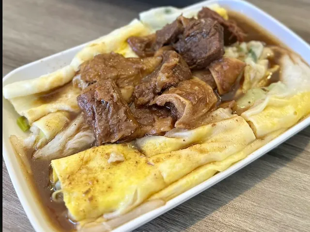 Boston  Beef Brisket Cheung Fun--Big Fun Cafe