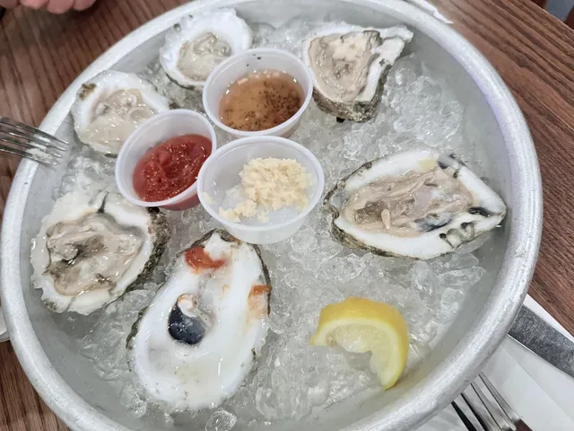 Dallas Dining Adventure: Fish City Grill 🦐