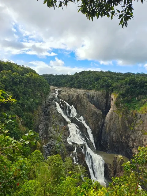 🇦🇺 $1200 Cairns & Great Barrier Reef Getaway