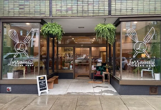 Lorraine's Bake Shop: A Downtown Bakery