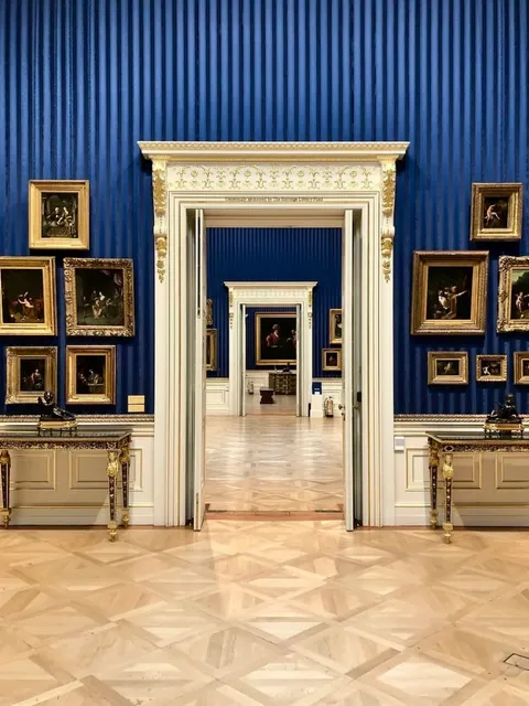 ​​🇬🇧 London's FREE Mini Palace - Absolutely Breathtaking!​​