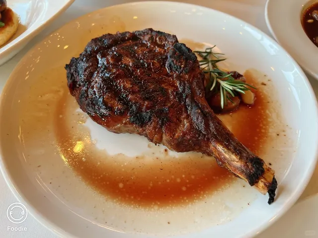 🍷 Davio’s Northern Italian Steakhouse – Seaport’s Sunset Dining Gem! 