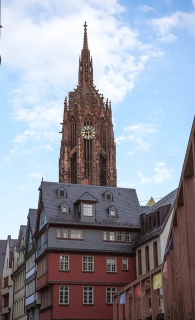 Frankfurt Must-See Travel Guide 🌍🏛️