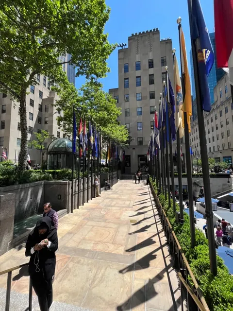 Exploring the Charm of Rockefeller Plaza (2)🌟