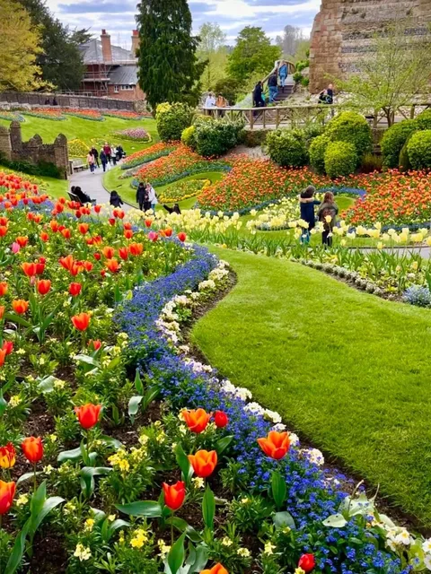 Day Trip from London｜Guildford—London's Affluent Backyard