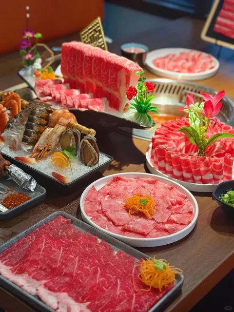 Happy Lamb: AYCE Hot Pot in Vegas! 🍲✨