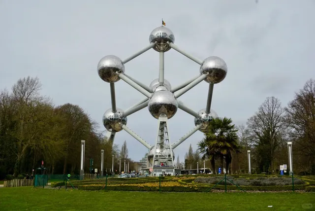 The Atomium Tower in Belgium: A Journey Where Technology Meets Nature 