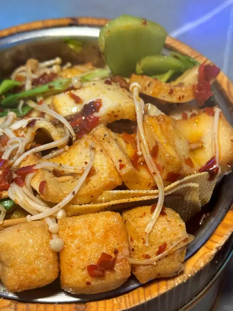 LA Late-Night Eats | M Bar in Arcadia – Post-Disney Fuel! 🍢🌙