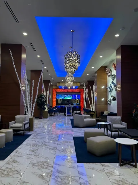 Just Checked Out, Stayed a Week Without a Hitch!