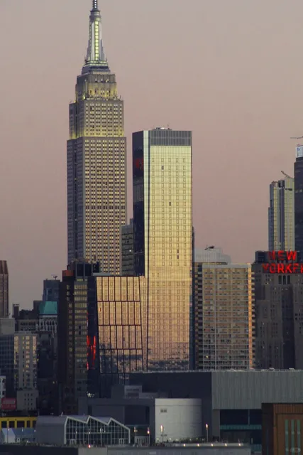 Lyra-Hudson Yards: The New Generation ✨ Symbol