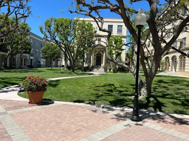 Best studio tour ever shoutout to Cassie/Cassandra