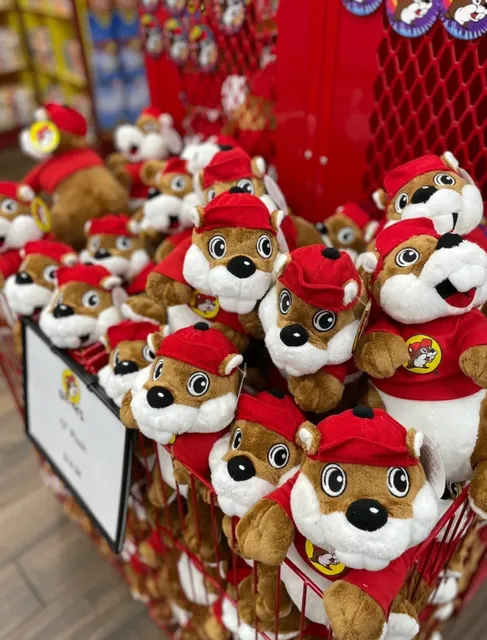 The Ultimate Guide to the Largest Gas Station: Buc-ee's