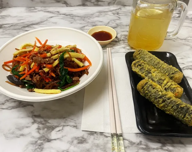 ​​Whitehorse's Only Authentic Korean Spot | Yukon Bunsik🍜