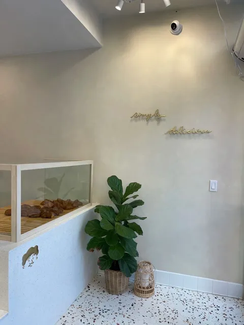 ✨ New Shop in San Gabriel – Top-Tier Crispy Cream Puffs!