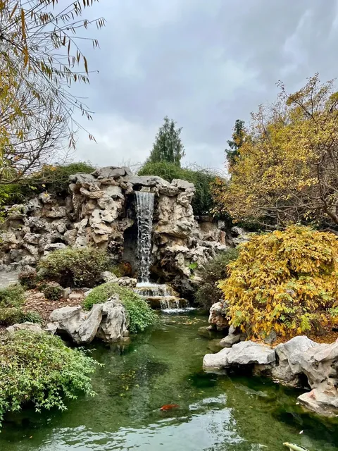 Discover a Chinese Garden in Los Angeles 🌿